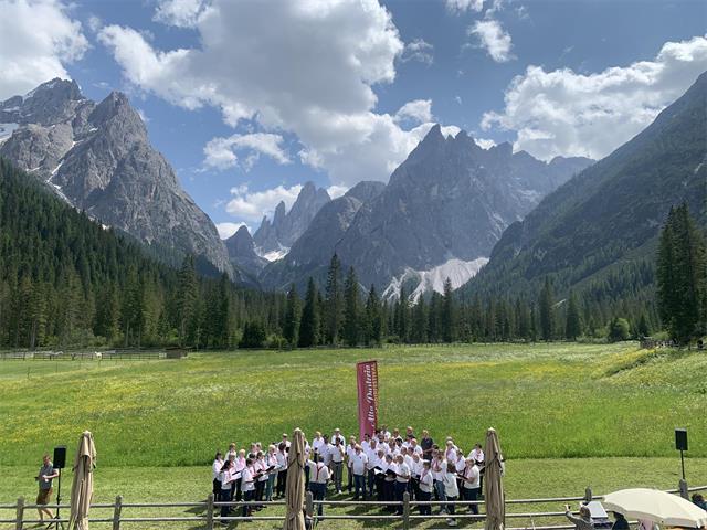 Foto per 27° Alta Pusteria Int. Choir Festival: Concerto al Bistro Bergsteiger.